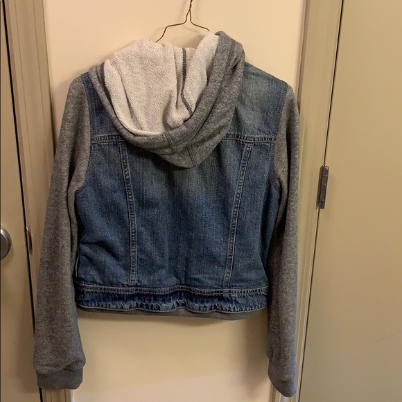 American Eagle Jean jacket - Picture 2 of 3